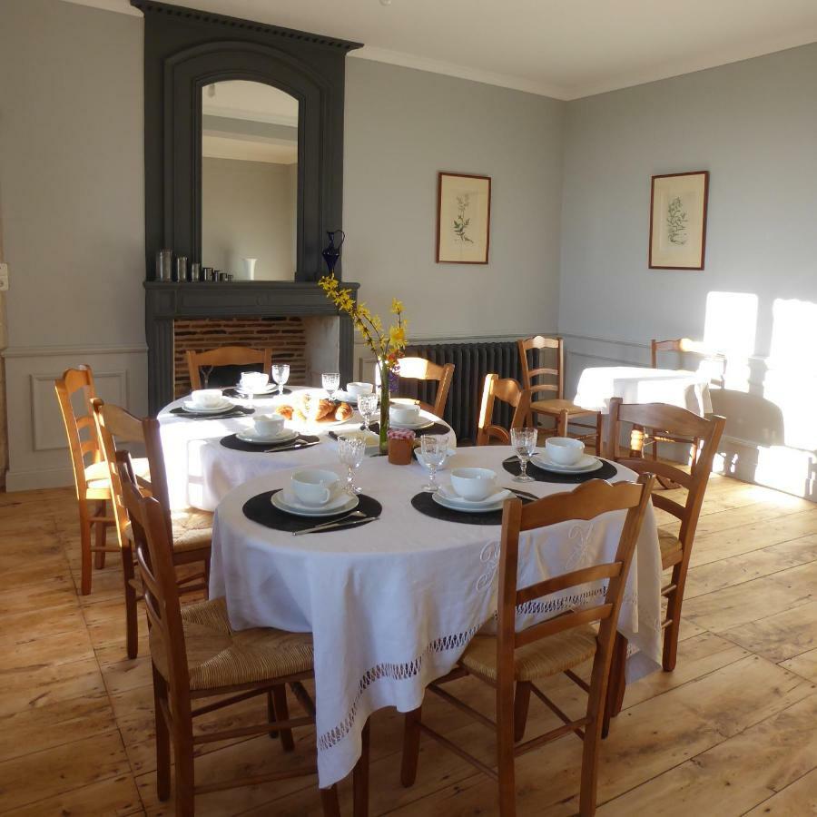 Chateau D'Annezay 외부 사진
